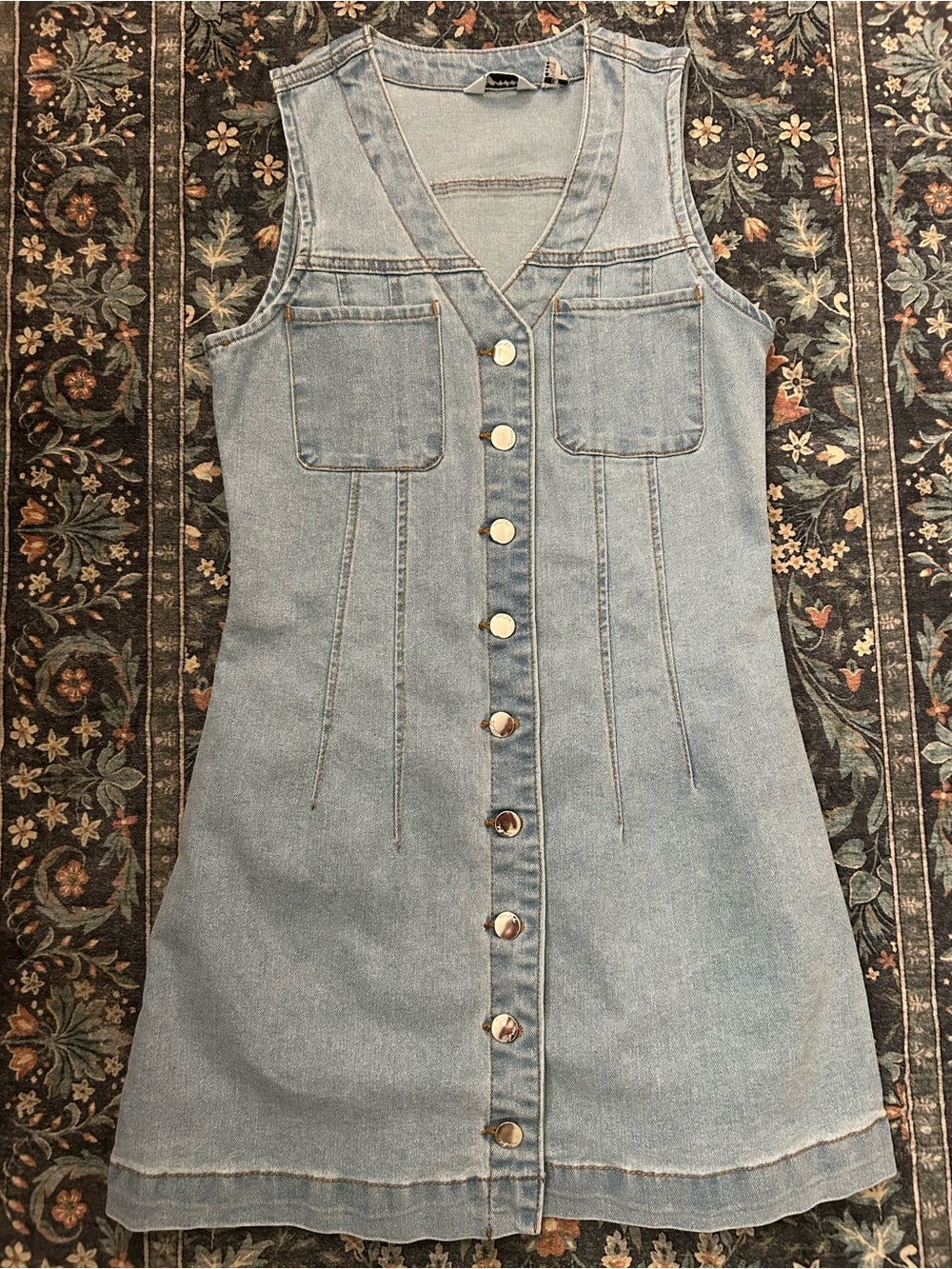 Light Wash Denim Button-Front Dress Never Worn